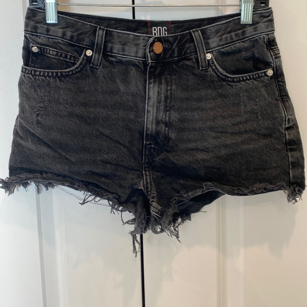 BDG Girlfriend High Rise‎ Shorts